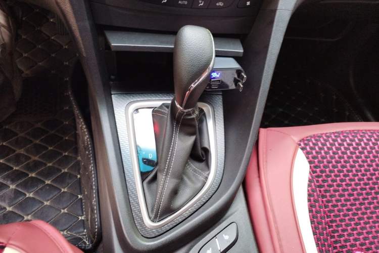 Used Buick Excelle GX 2018 18T Automatic Flagship Model Gear Lever