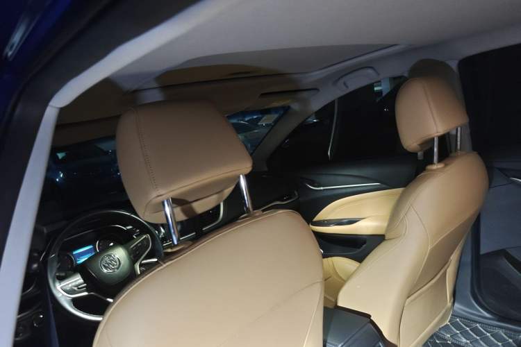 Used Buick Excelle GX 2018 18T Automatic Flagship Model Headliner