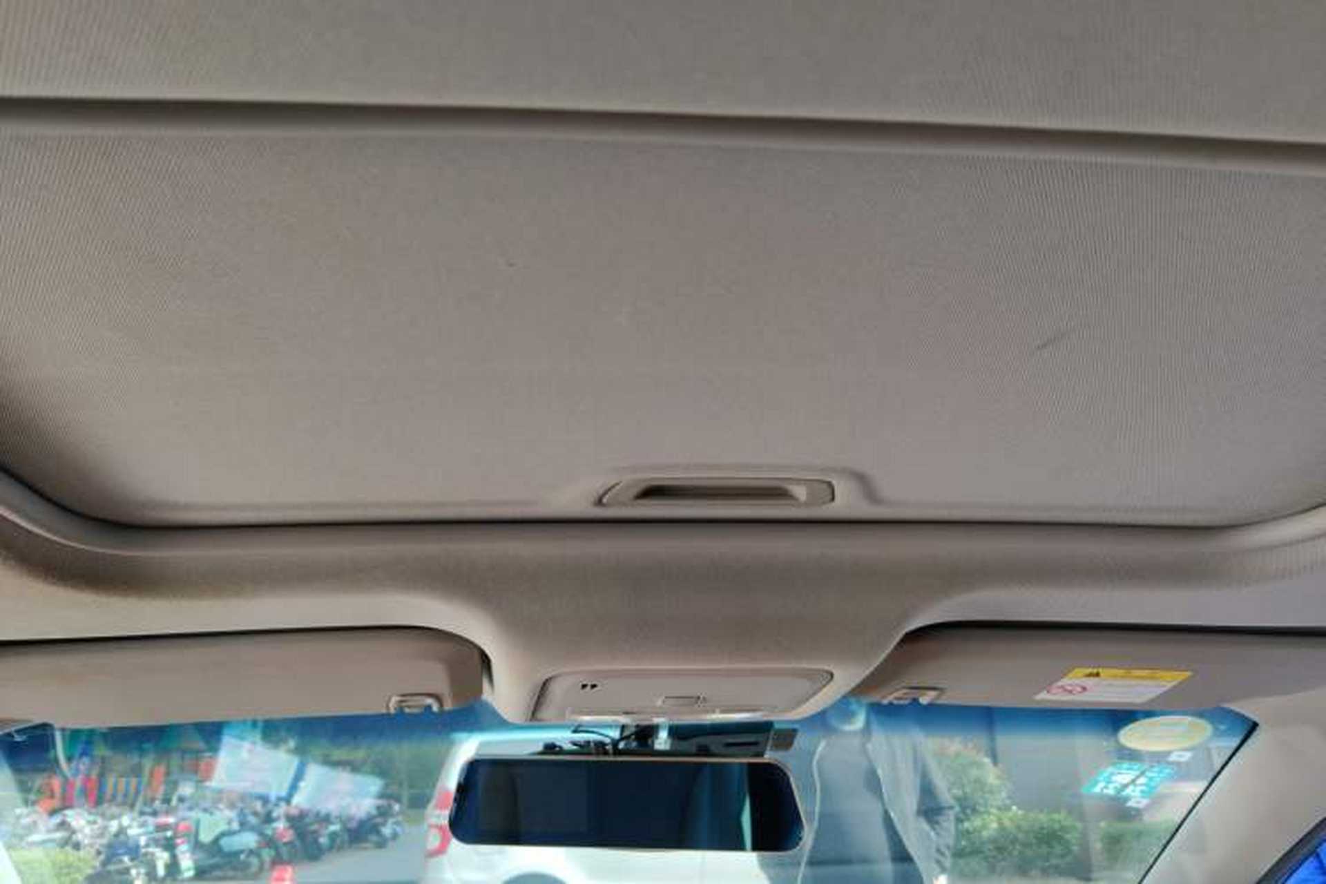 Used Buick Excelle GX 2018 18T Automatic Flagship Model Headliner