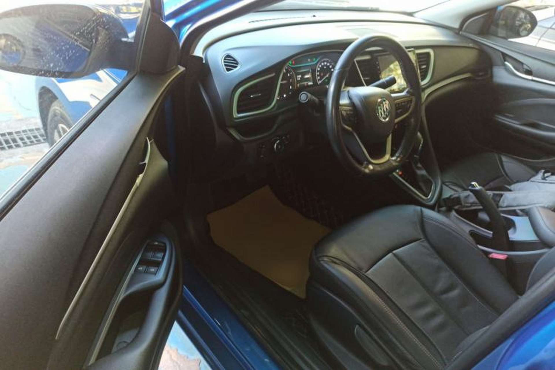 Used Buick Excelle GX 2018 18T Automatic Elite Model Interior 3