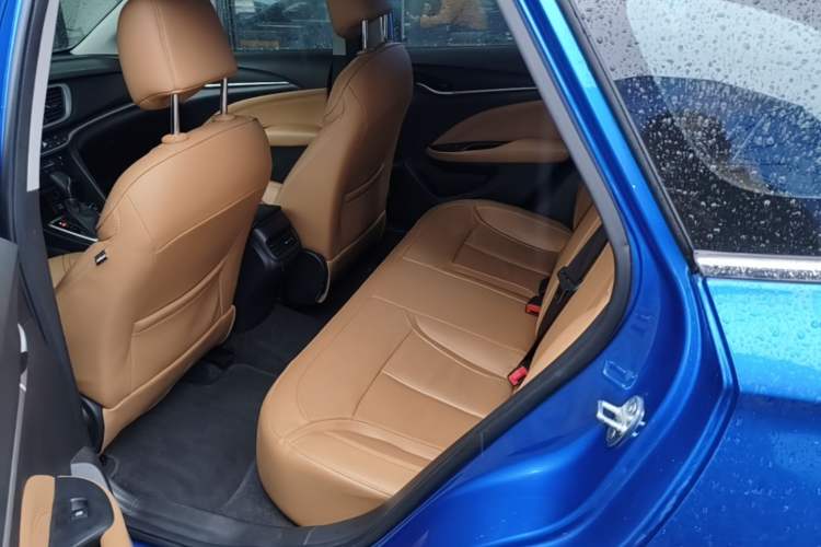 Used Buick Excelle GX 2018 18T Automatic Flagship Model Left Rear Seat