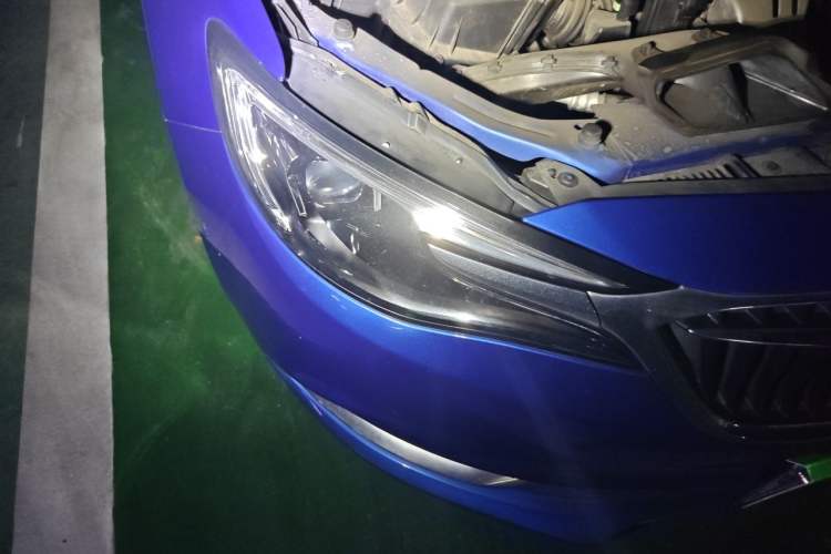Used Buick Excelle GX 2018 18T Automatic Flagship Model Right Front Headlight