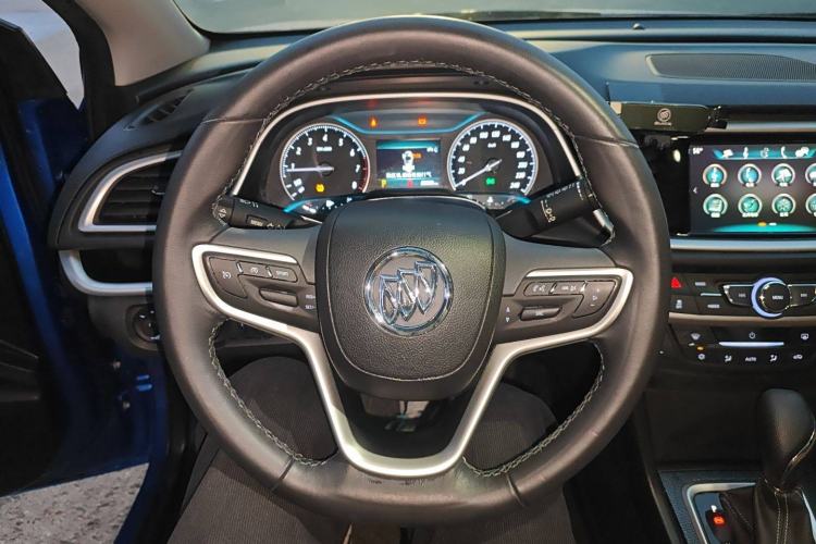 Used Buick Excelle GX 2018 18T Automatic Flagship Model Steering Wheel