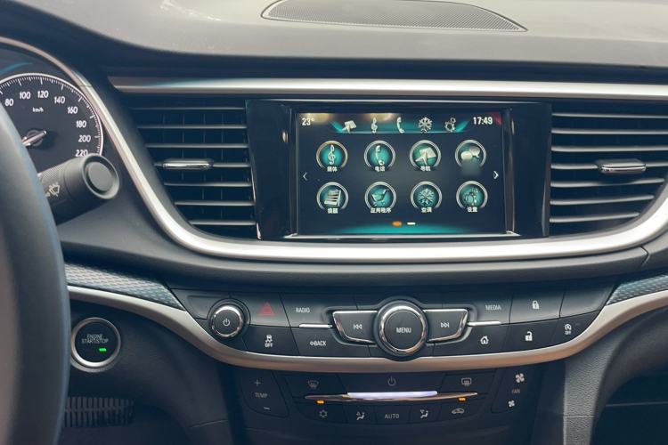 Used Buick Excelle GX 2018 18T Automatic Flagship Model Interior 6