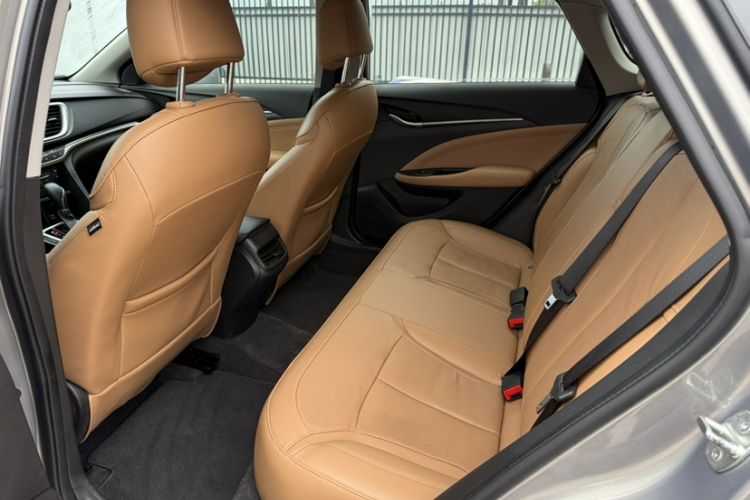 Used Buick Excelle GX 2018 18T Automatic Flagship Model Interior 6