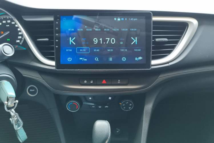 Used Buick Excelle GX 2018 18T Automatic Elite Model Audio And AC Panel