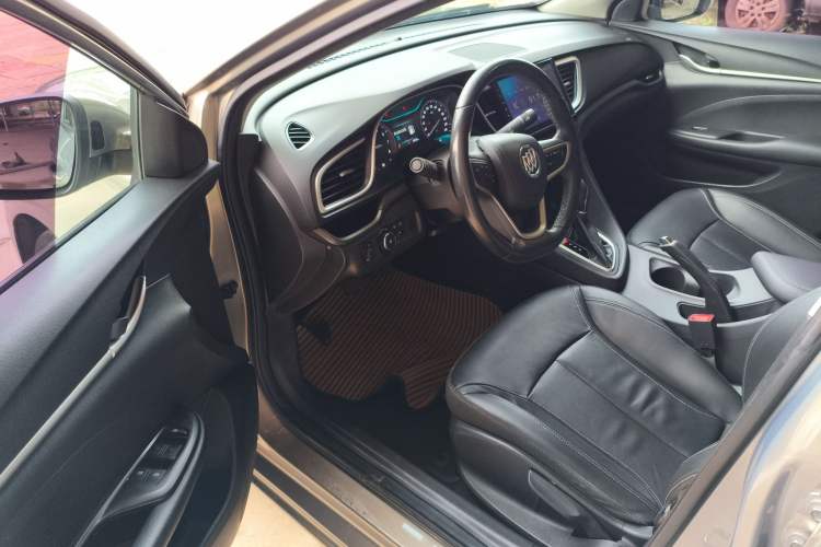 Used Buick Excelle GX 2018 18T Automatic Elite Model Driver Seat