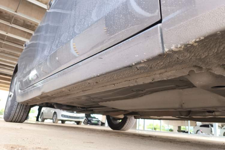 Used Buick Excelle GX 2018 18T Automatic Elite Model Right Side Sill