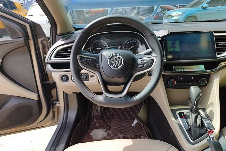 Used Buick Excelle GX 2018 15T Dual-Clutch Elite Model Steering Wheel
