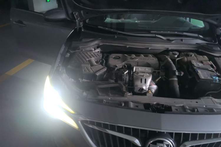 Used Buick Excelle GX 2018 18T Automatic Elite Model Engine Bay Right