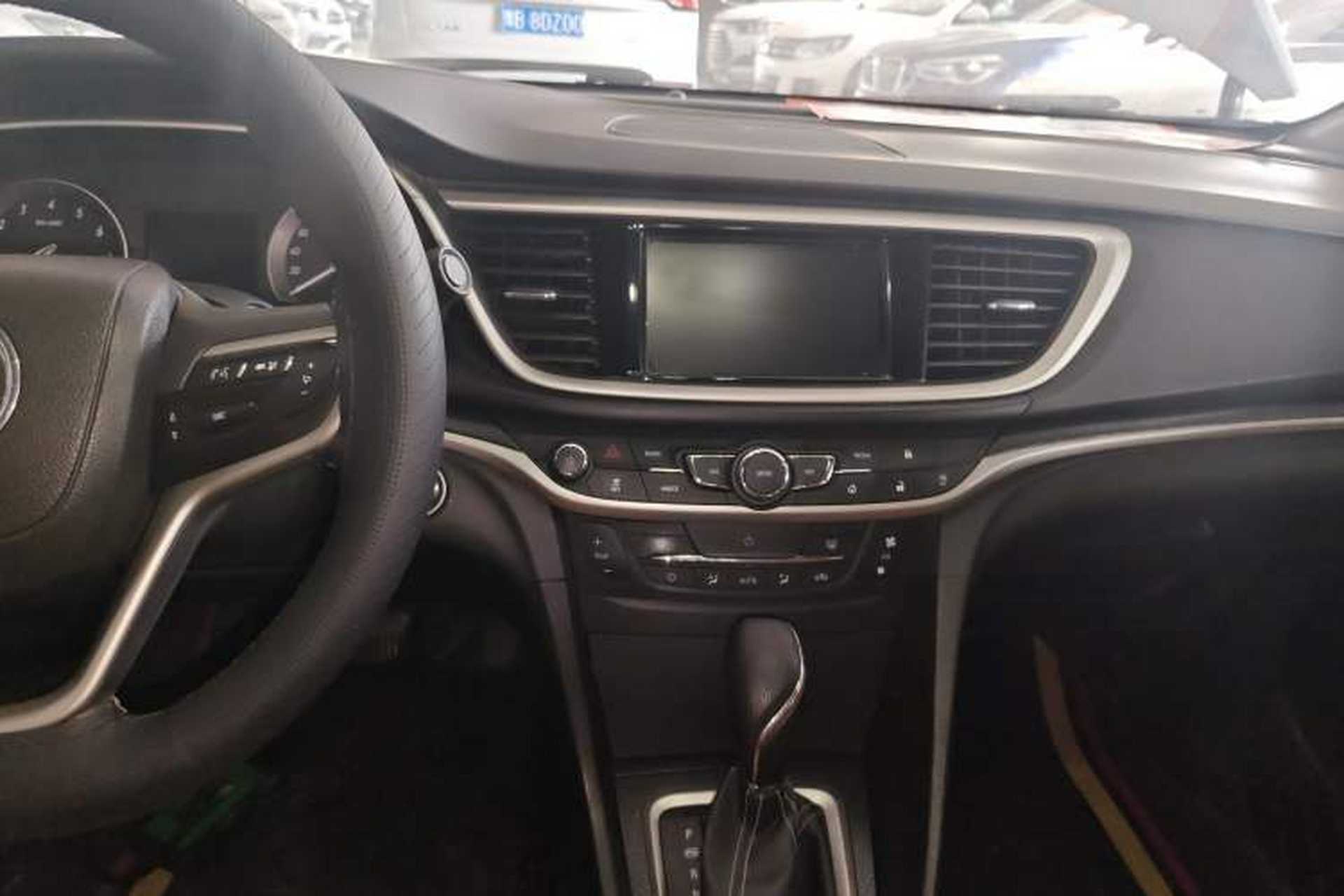 Used Buick Excelle GX 2018 18T Automatic Flagship Model Audio And AC Panel