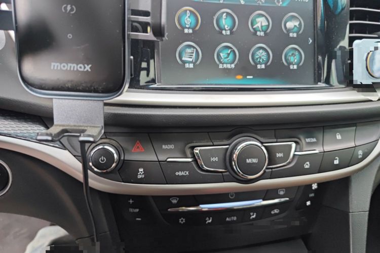 Used Buick Excelle GX 2018 18T Automatic Flagship Model Audio And AC Panel