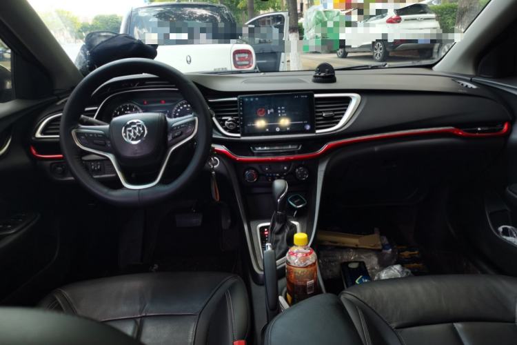 Used Buick Excelle GX 2018 18T Automatic Elite Model Center Console
