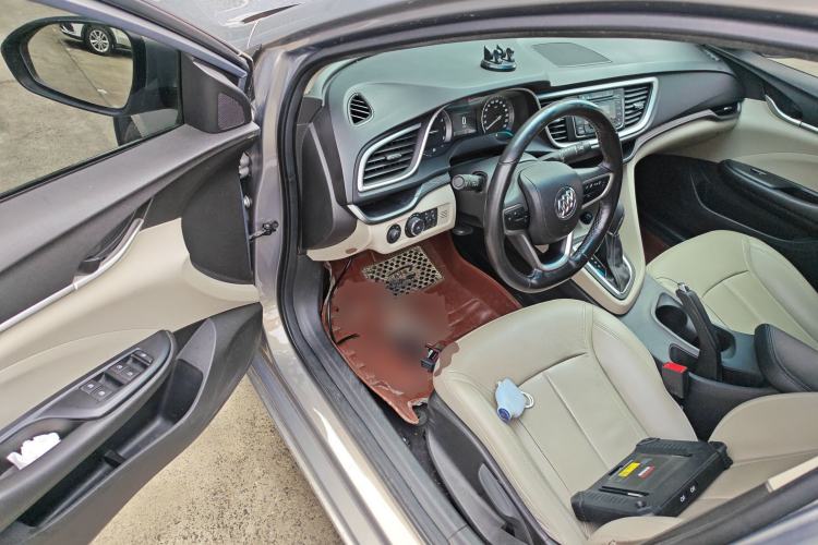 Used Buick Excelle GX 2018 15T Dual-Clutch Elite Model Driver Seat