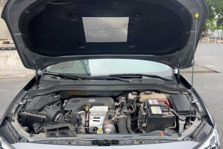 Used Buick Excelle GX 2018 15T Dual-Clutch Elite Model Engine Bay