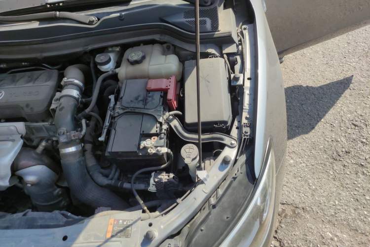 Used Buick Excelle GX 2018 18T Automatic Elite Model Engine Bay Left