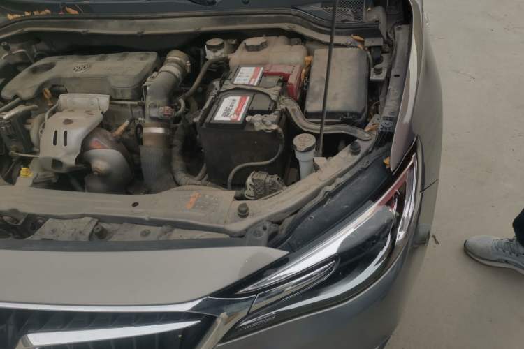 Used Buick Excelle GX 2018 18T Automatic Flagship Model Engine Bay Left