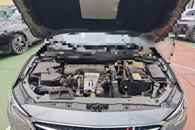 Used Buick Excelle GX 2018 18T Automatic Flagship Model Engine Bay