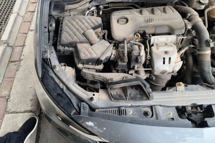 Used Buick Excelle GX 2018 18T Automatic Elite Model Engine Bay Right