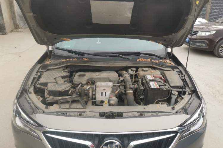 Used Buick Excelle GX 2018 18T Automatic Flagship Model Engine Bay