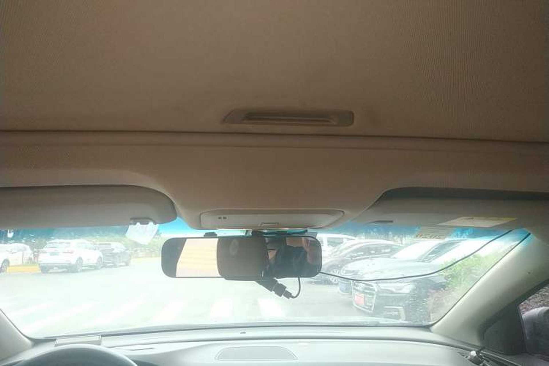 Used Buick Excelle GX 2018 18T Automatic Flagship Model Headliner