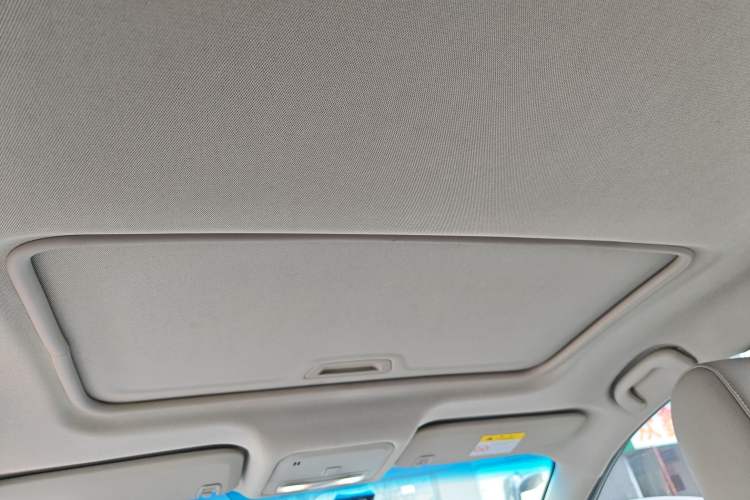 Used Buick Excelle GX 2018 15T Dual-Clutch Elite Model Headliner