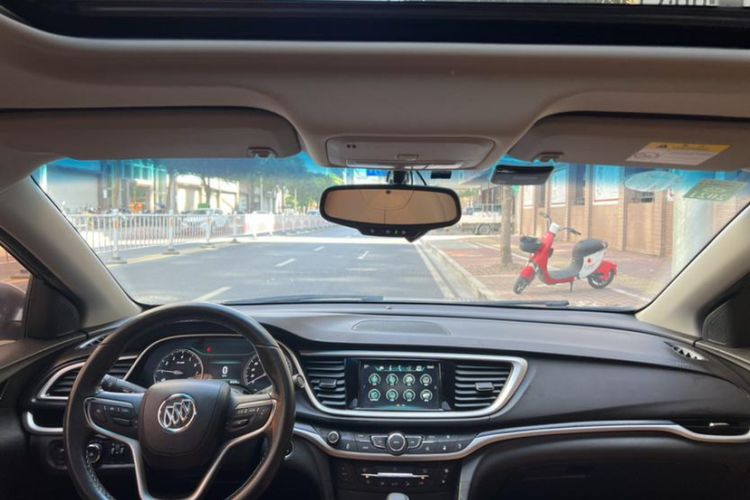 Used Buick Excelle GX 2018 18T Automatic Flagship Model Interior 2