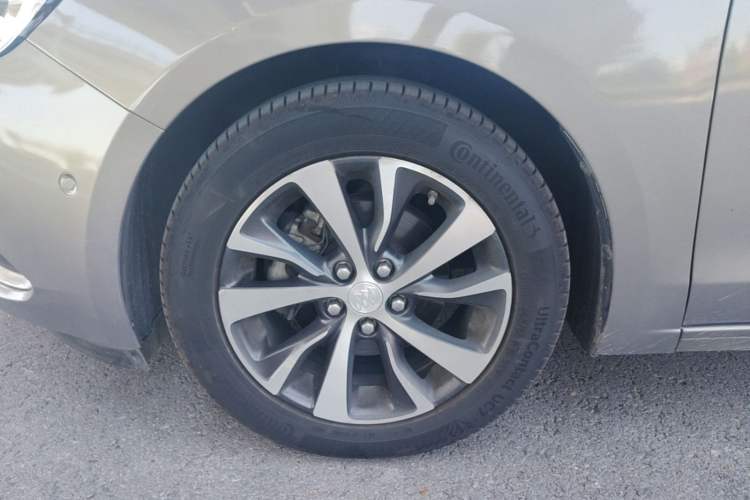 Used Buick Excelle GX 2018 18T Automatic Flagship Model Left Front Wheel Hub