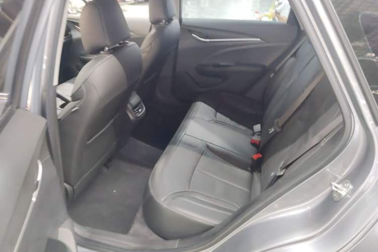Used Buick Excelle GX 2018 18T Automatic Elite Model Left Rear Seat