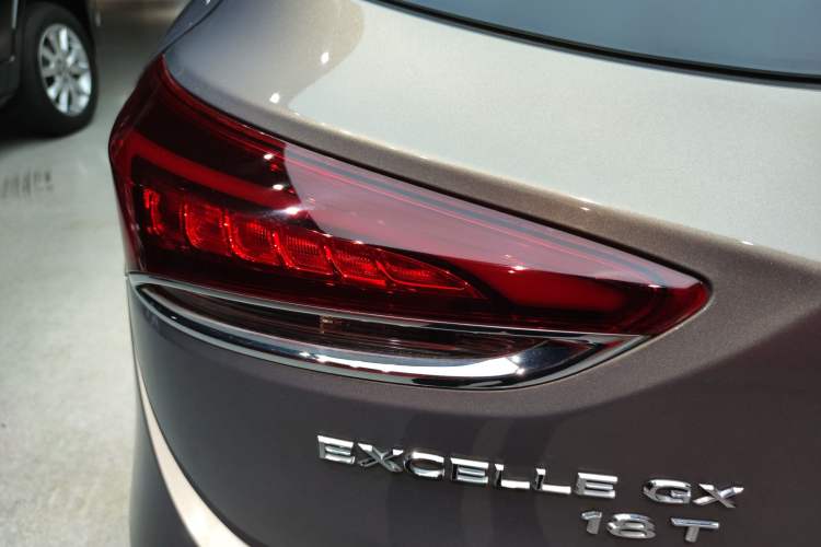Used Buick Excelle GX 2018 18T Automatic Elite Model Left Rear Taillight