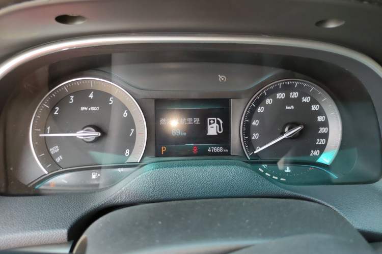 Used Buick Excelle GX 2018 18T Automatic Elite Model Odometer Close Up