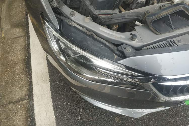 Used Buick Excelle GX 2018 18T Automatic Flagship Model Right Front Headlight