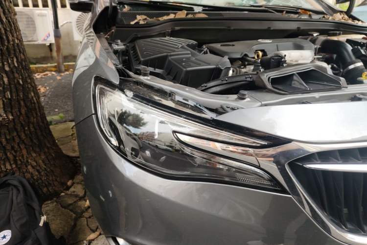 Used Buick Excelle GX 2018 18T Automatic Elite Model Right Front Headlight