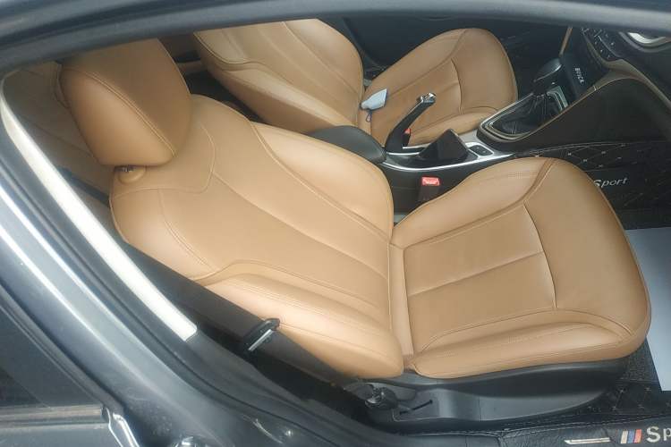Used Buick Excelle GX 2018 18T Automatic Flagship Model Right Front Seat