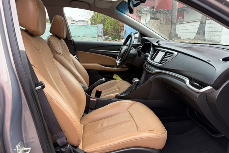 Used Buick Excelle GX 2018 18T Automatic Flagship Model Right Front Seat