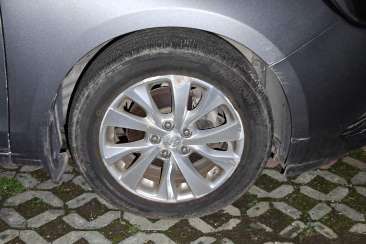 Used Buick Excelle GX 2018 15T Dual-Clutch Elite Model Right Front Wheel Hub