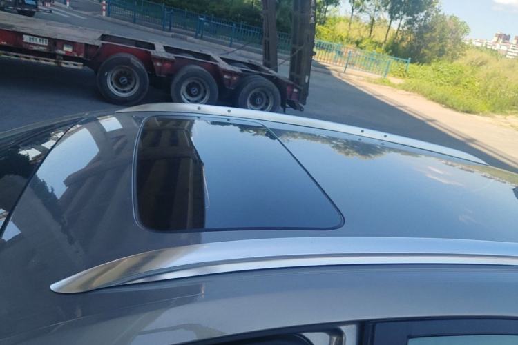 Used Buick Excelle GX 2018 18T Automatic Flagship Model Roof