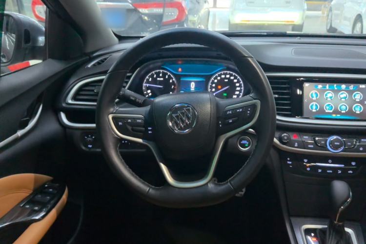 Used Buick Excelle GX 2018 18T Automatic Flagship Model Steering Wheel