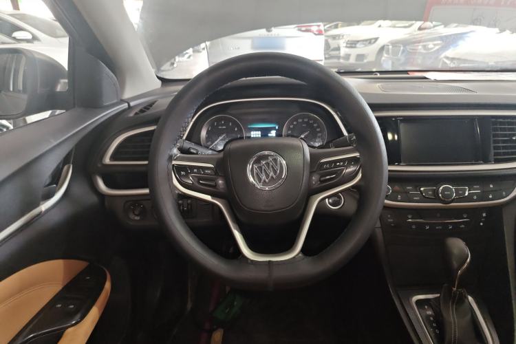 Used Buick Excelle GX 2018 18T Automatic Flagship Model Steering Wheel