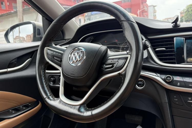 Used Buick Excelle GX 2018 18T Automatic Flagship Model Steering Wheel