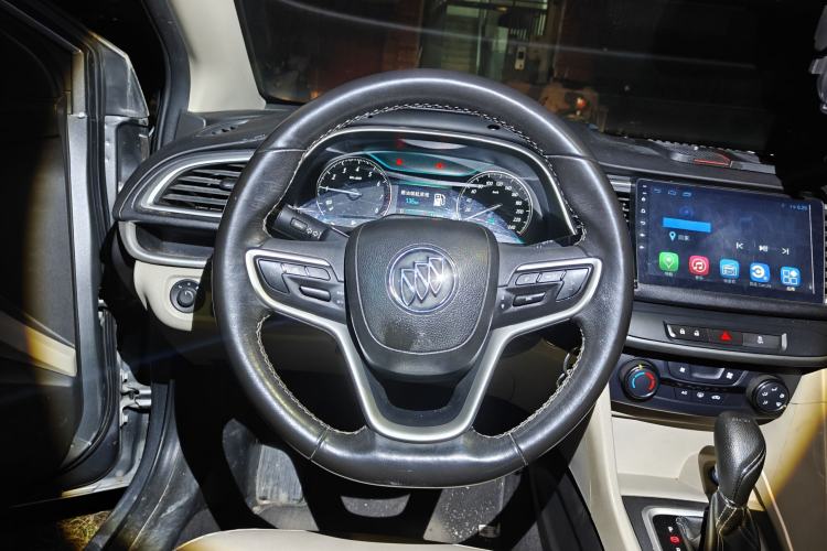 Used Buick Excelle GX 2018 15T Dual-Clutch Elite Model Steering Wheel