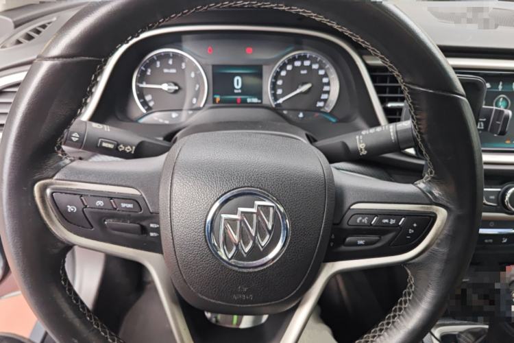 Used Buick Excelle GX 2018 18T Automatic Flagship Model Steering Wheel