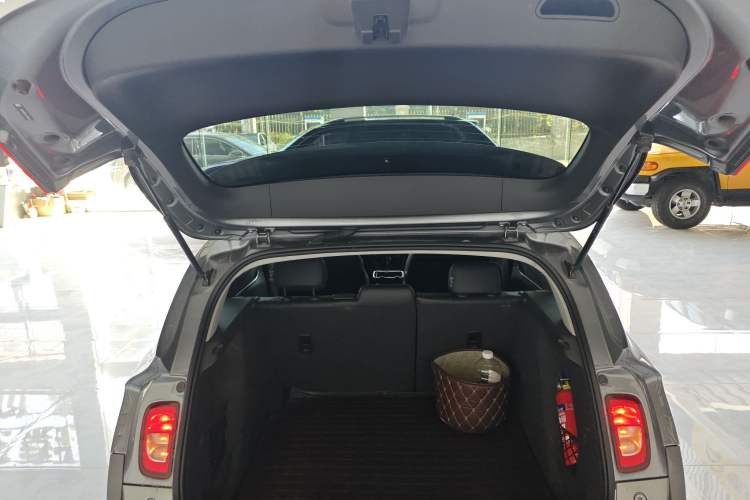 Used Buick Excelle GX 2018 18T Automatic Elite Model Trunk