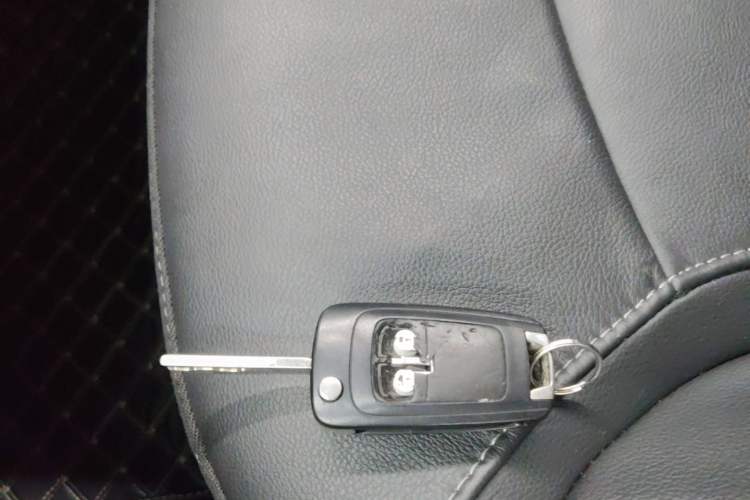 Used Buick Excelle GX 2018 18T Automatic Elite Model Vehicle Key