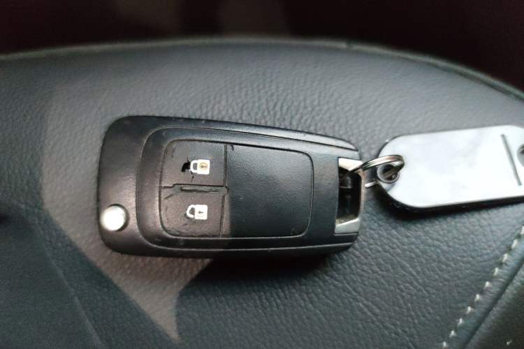 Used Buick Excelle GX 2018 18T Automatic Elite Model Vehicle Key