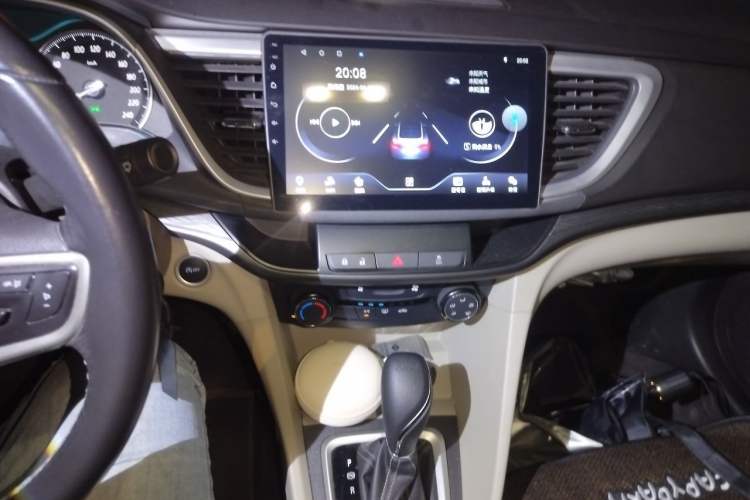 Used Buick Excelle GX 2018 15T Dual-Clutch Elite Model Audio And AC Panel