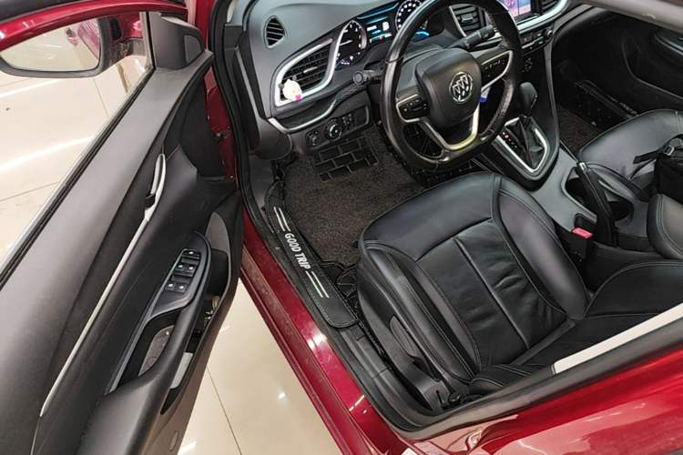 Used Buick Excelle GX 2018 18T Automatic Elite Model Driver Seat