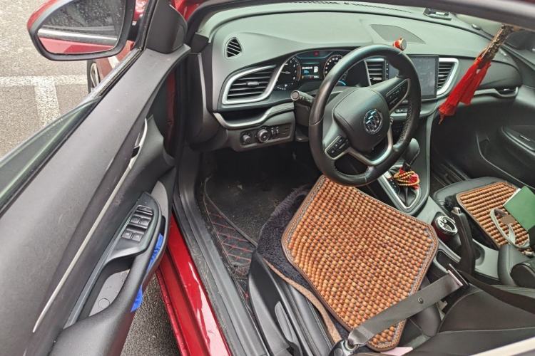 Used Buick Excelle GX 2018 18T Automatic Elite Model Driver Seat