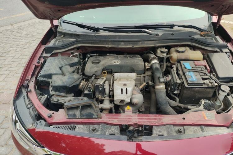 Used Buick Excelle GX 2018 18T Automatic Flagship Model Engine Bay