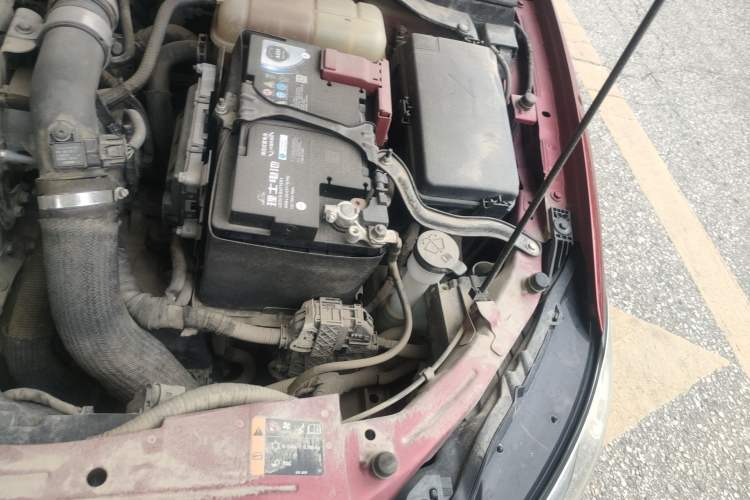 Used Buick Excelle GX 2018 18T Automatic Elite Model Engine Bay Left